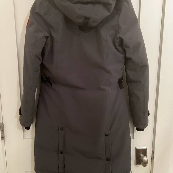 Canada Goose - Picture 5 of 6